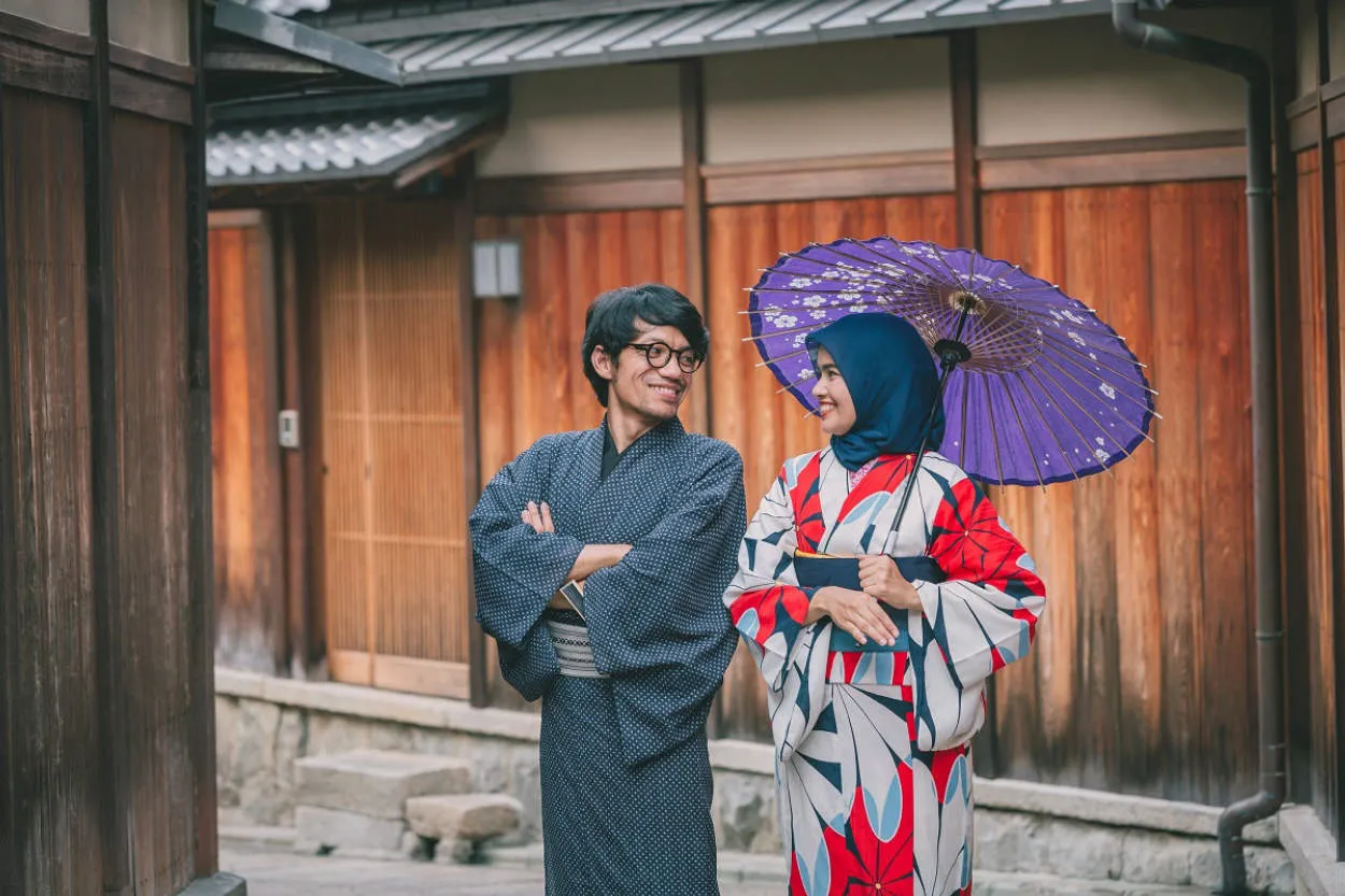 Memahami Tradisi Berpakaian Jepang: Kimono, Yukata, dan Hakama